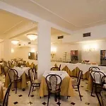 Отель Raeli Lux Рим
