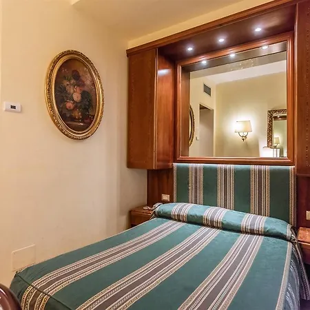 Raeli Lux Hotel 4*