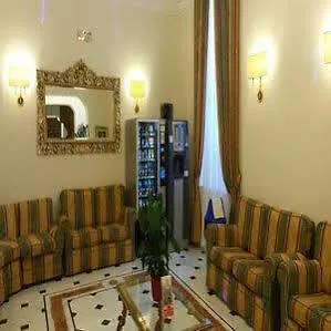 Raeli Lux 4*