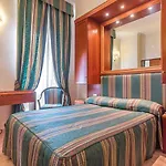 Raeli Lux Hotel Rome