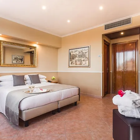 Hotel Raeli Lux 4*
