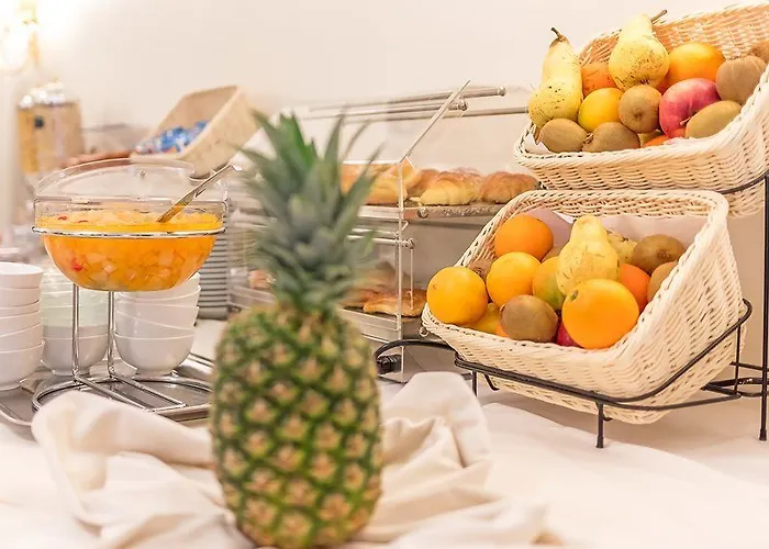 Raeli Lux 4* روما